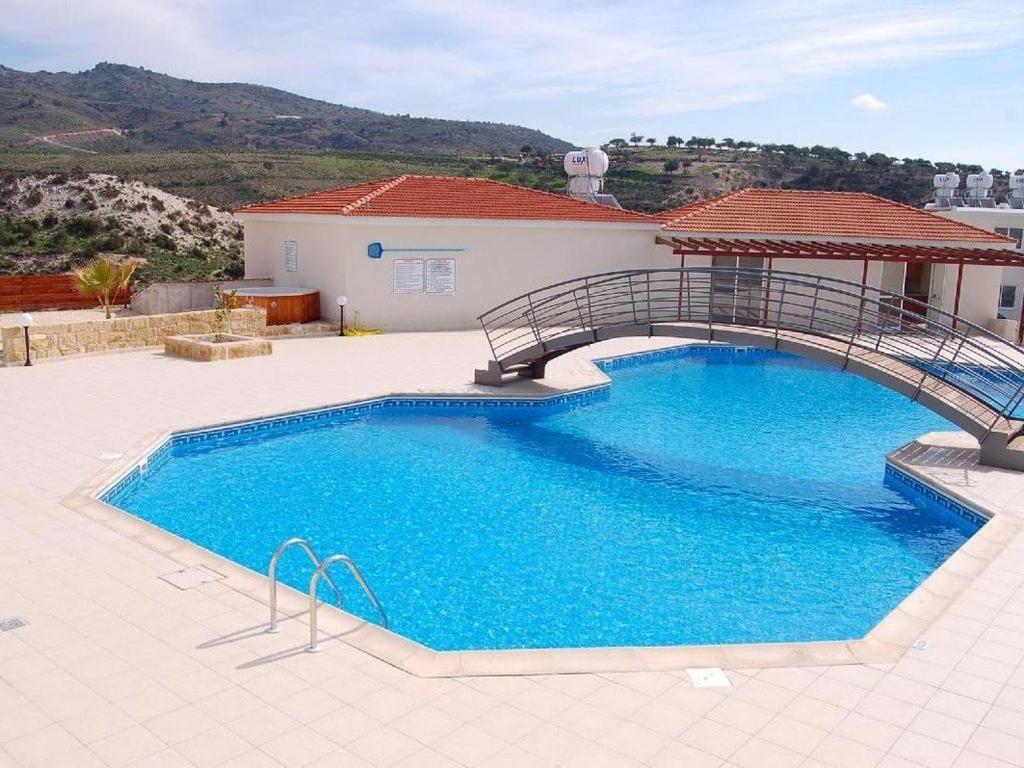 Peyia Resort Apartment Exterior photo