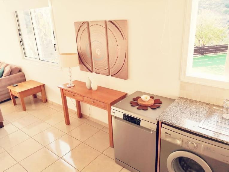 Peyia Resort Apartment Exterior photo