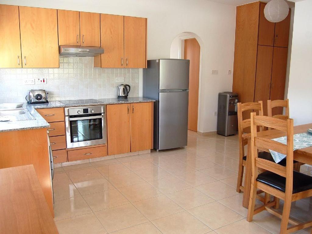 Peyia Resort Apartment Exterior photo