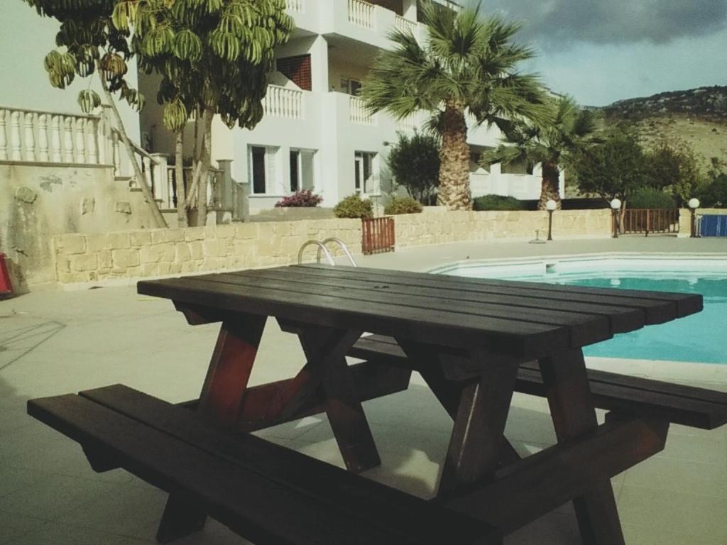 Peyia Resort Apartment Exterior photo