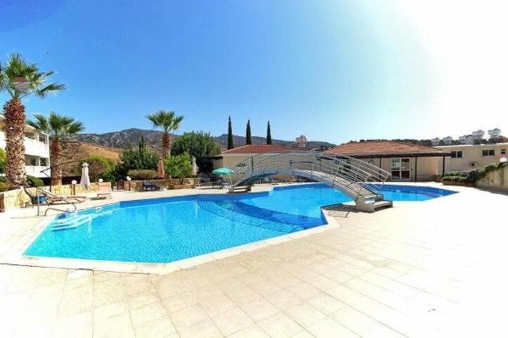 Peyia Resort Apartment Exterior photo