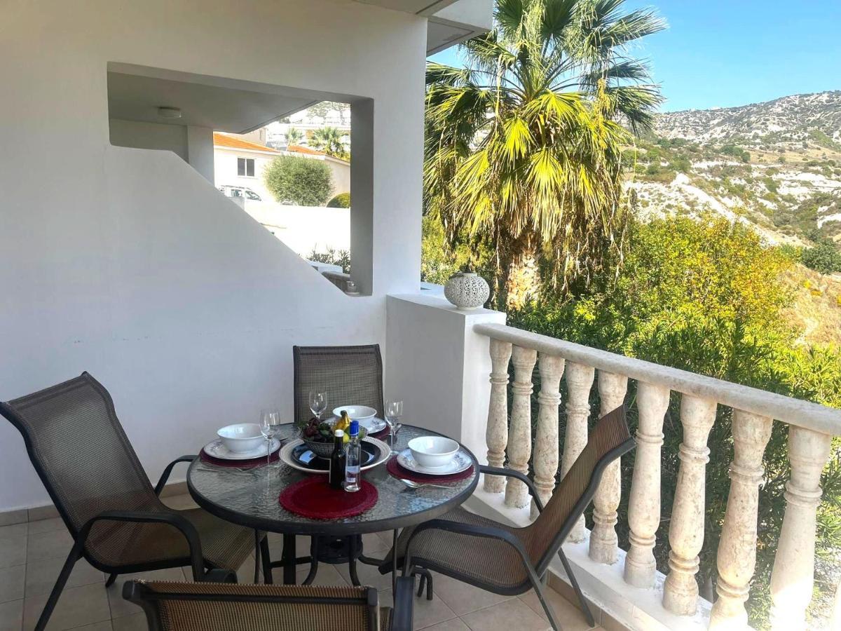 Peyia Resort Apartment Exterior photo